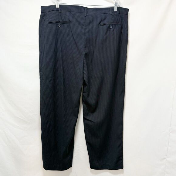 Van Heusen Pleated Classic Fit Dress Pants Men's Striped 42W 30L - Picture 2 of 16